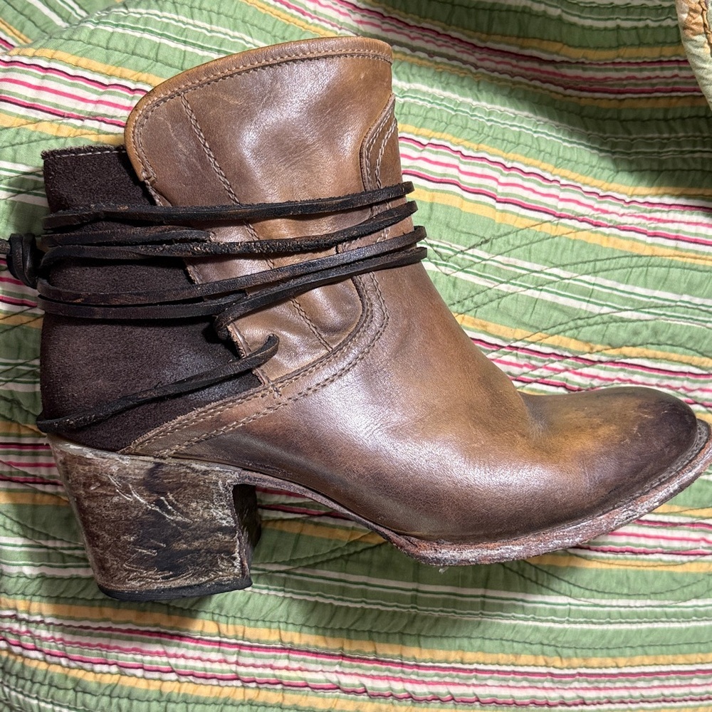 FreeBird Boot Steve Madden booties - all leather - tie up distressed‎ 8 *read - Picture 9 of 11